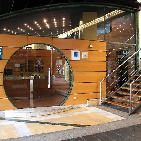 Hotel Exe Area